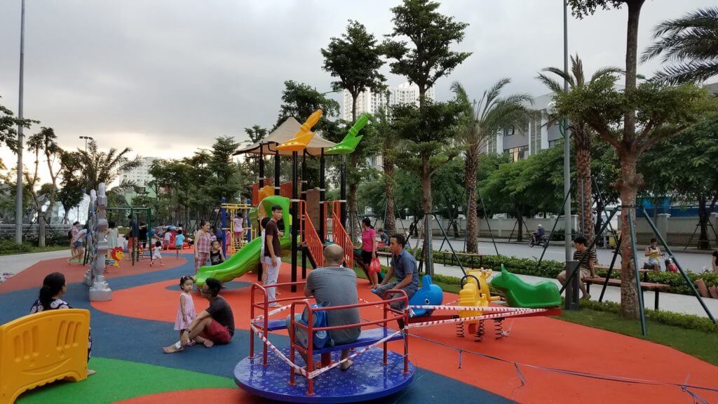 Tình trạng chơi chùa ở khu vui chơi trẻ em P10